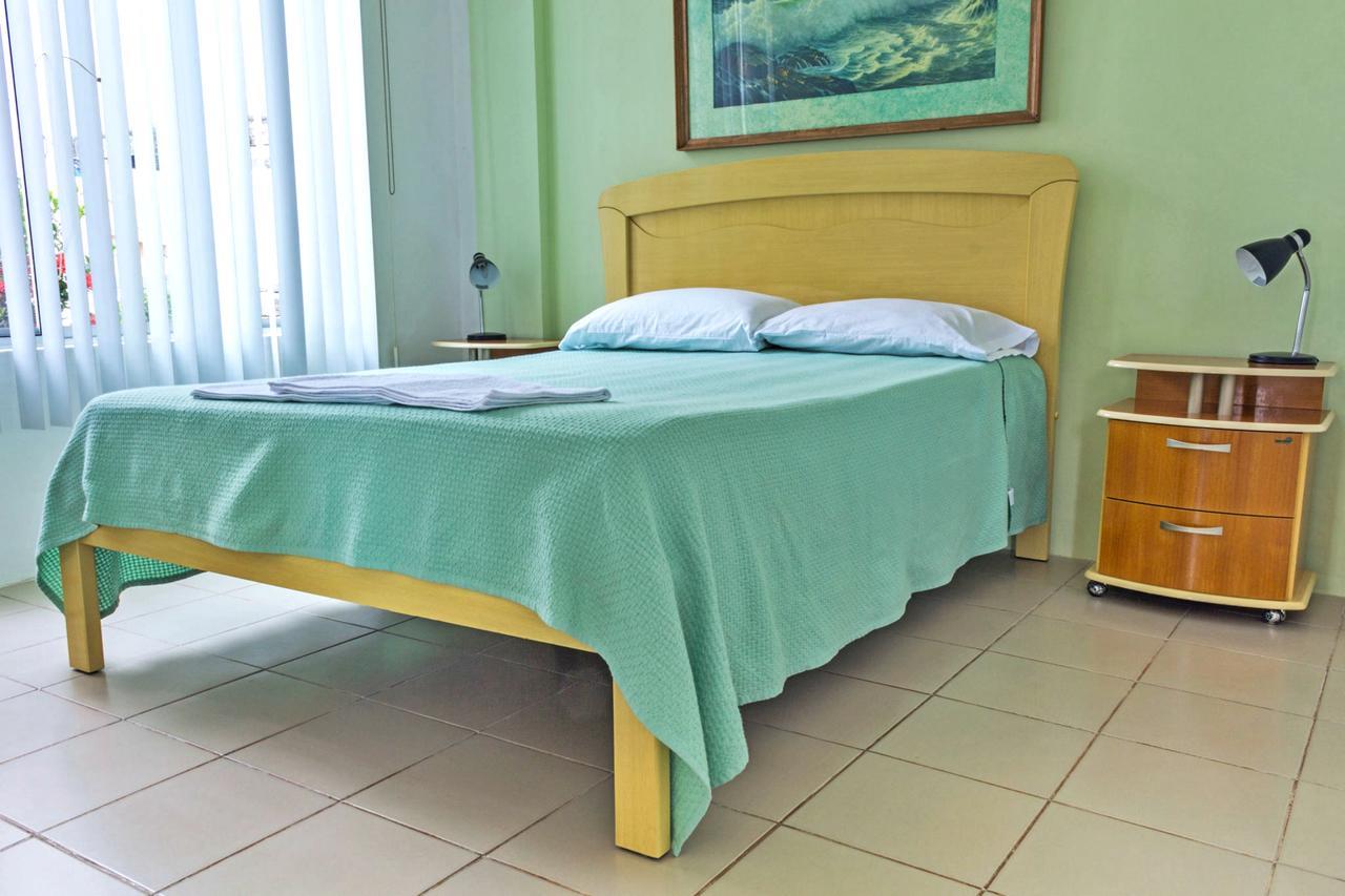 Oceanic Lodge Tonsupa Esterno foto