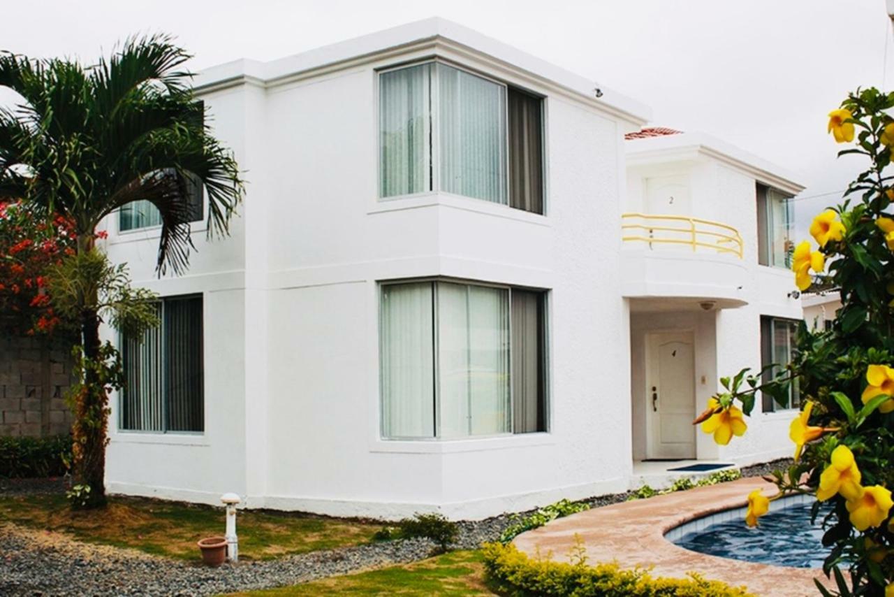 Oceanic Lodge Tonsupa Esterno foto