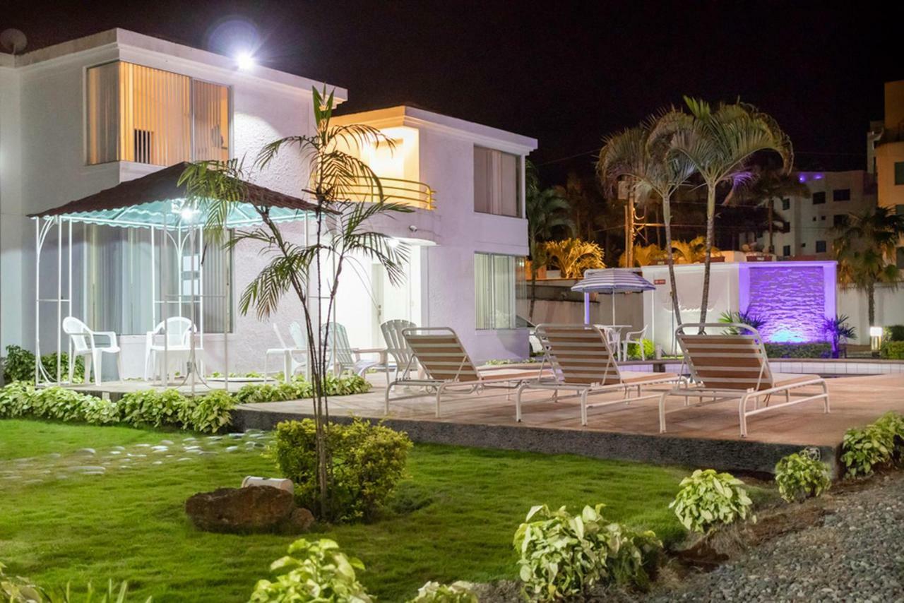 Oceanic Lodge Tonsupa Esterno foto